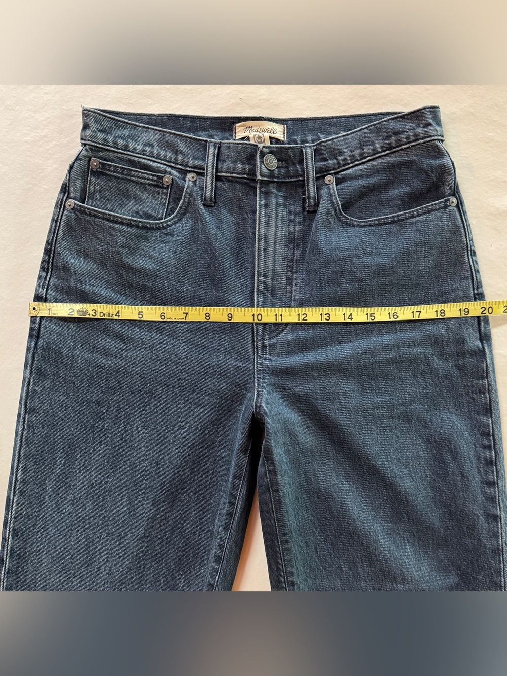 MADEWELL The Dadjean in Charcoal Indigo Wash Premium Comfort-Stretch Jeans (27) - Picture 9 of 17